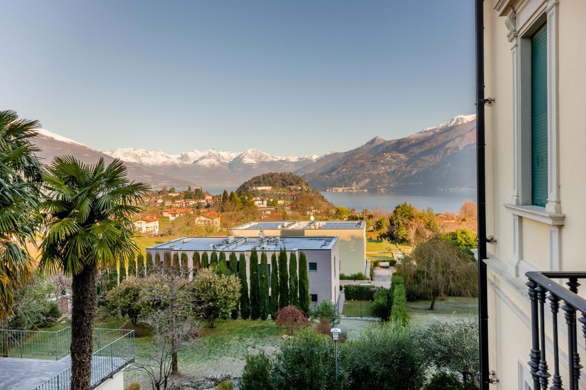 Regal Villa With Como Lake View And Free Parking Bellagio Eksteriør billede